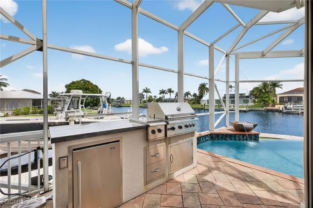 2123 SE 25th Lane Cape Coral FL 33904
