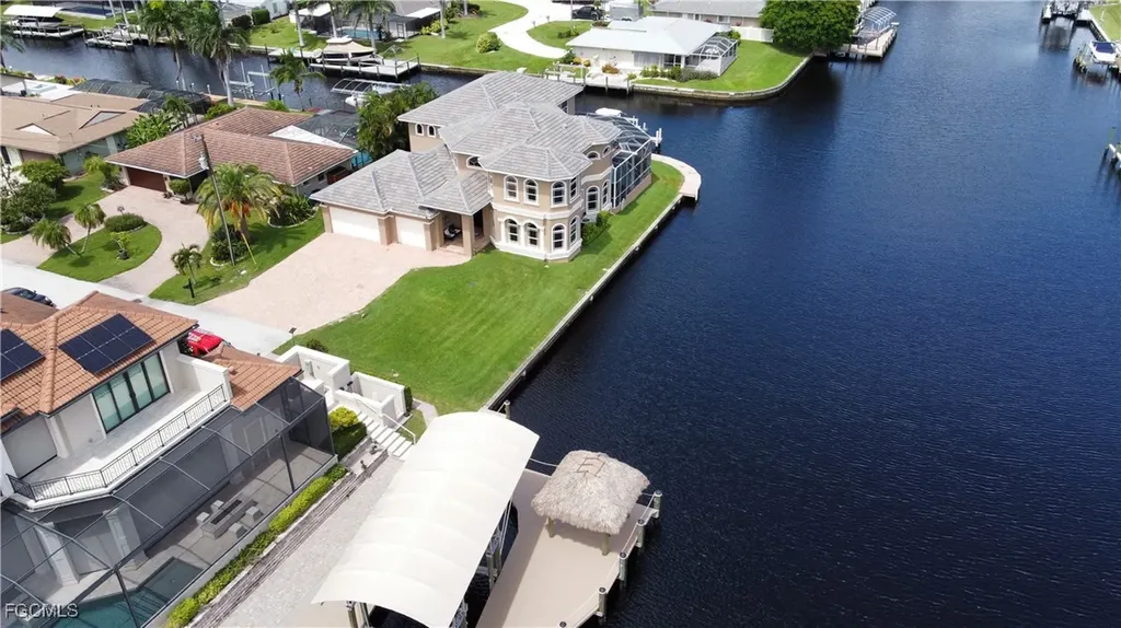 2123 SE 25th Lane Cape Coral FL 33904