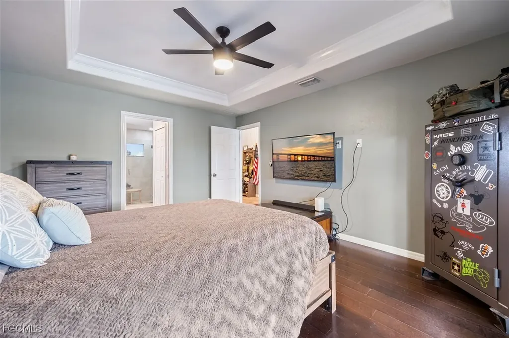 1313 SW 8th Court Cape Coral FL 33991