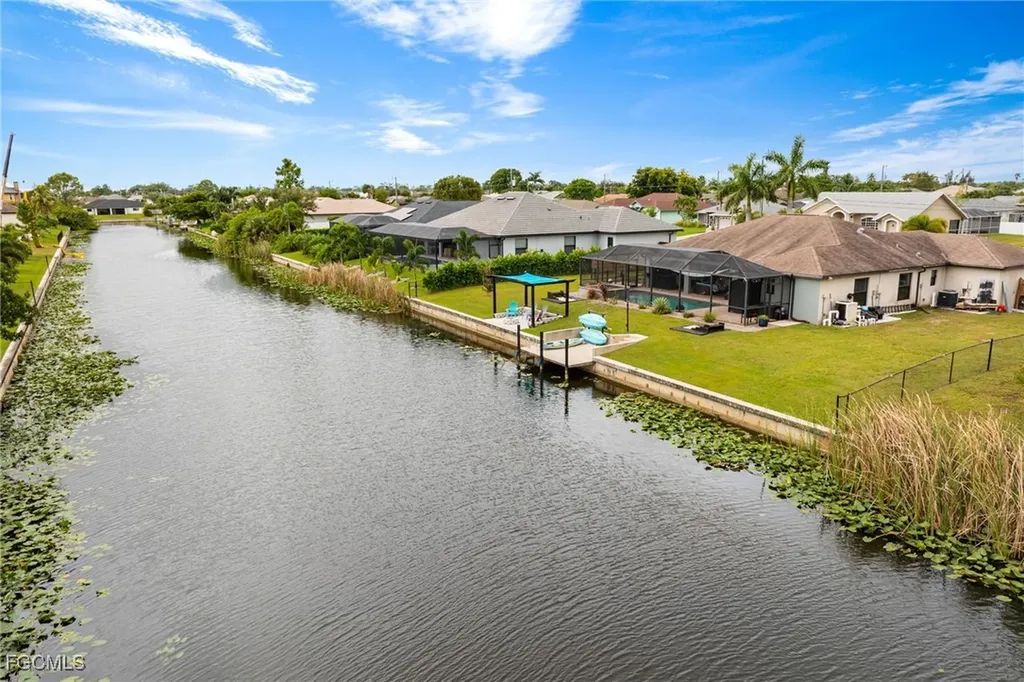 1313 SW 8th Court Cape Coral FL 33991