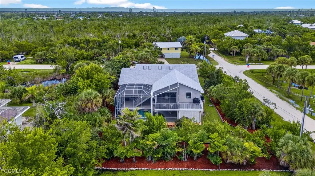 1714 Atlanta Plaza Drive Sanibel FL 33957