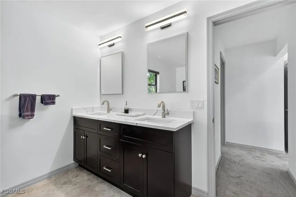 1714 Atlanta Plaza Drive Sanibel FL 33957