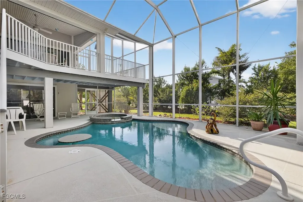 1714 Atlanta Plaza Drive Sanibel FL 33957