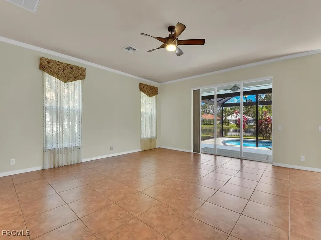 11771 Pinewood Lakes Drive Fort Myers FL 33913
