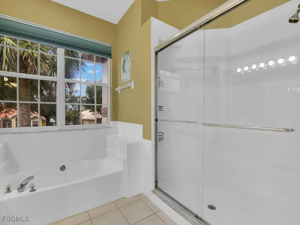 11771 Pinewood Lakes Drive Fort Myers FL 33913