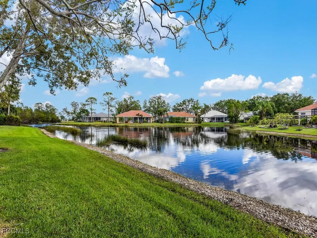 11771 Pinewood Lakes Drive Fort Myers FL 33913