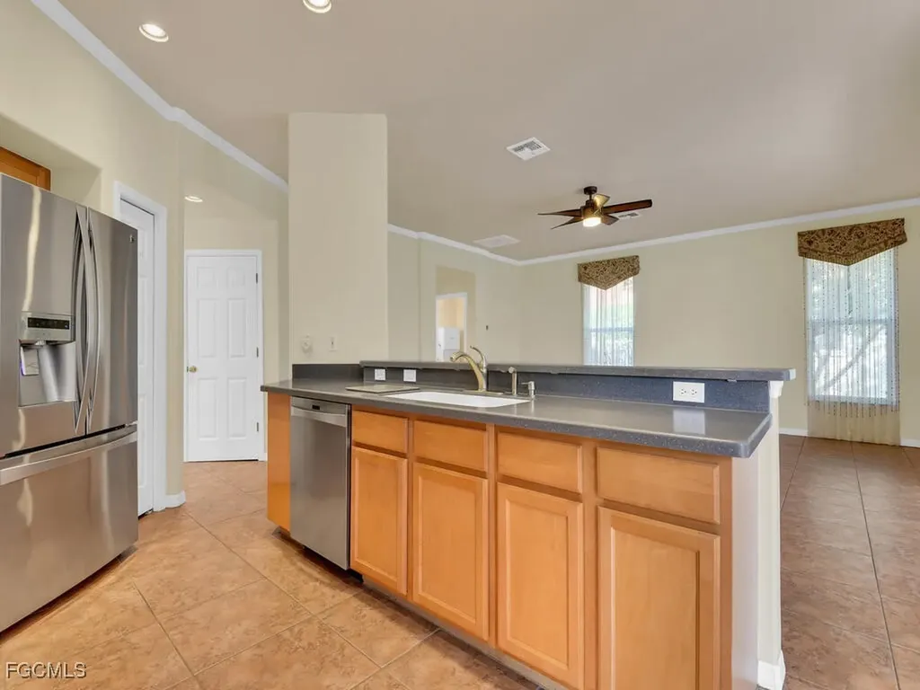 11771 Pinewood Lakes Drive Fort Myers FL 33913