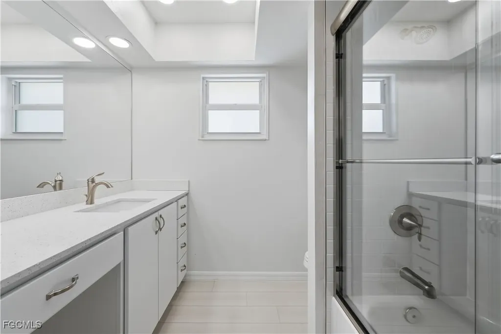 1235 Par View Drive Sanibel FL 33957