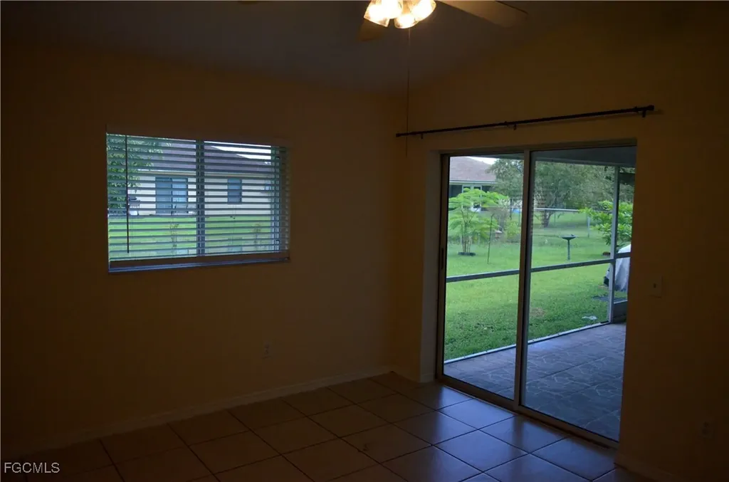 1325 SE 8th Avenue Cape Coral FL 33990