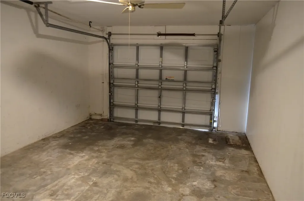 1325 SE 8th Avenue Cape Coral FL 33990