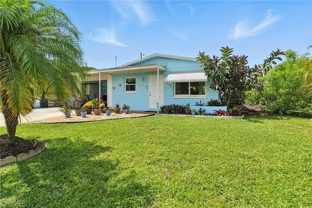 1164 Navajo Avenue Lehigh Acres FL 33974