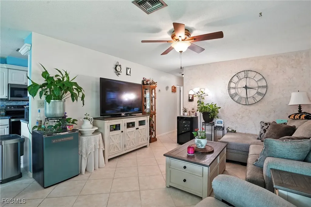1164 Navajo Avenue Lehigh Acres FL 33974