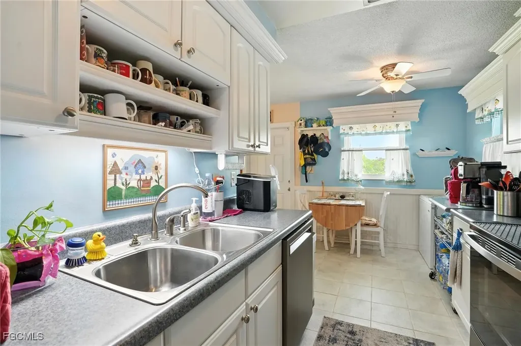 1164 Navajo Avenue Lehigh Acres FL 33974