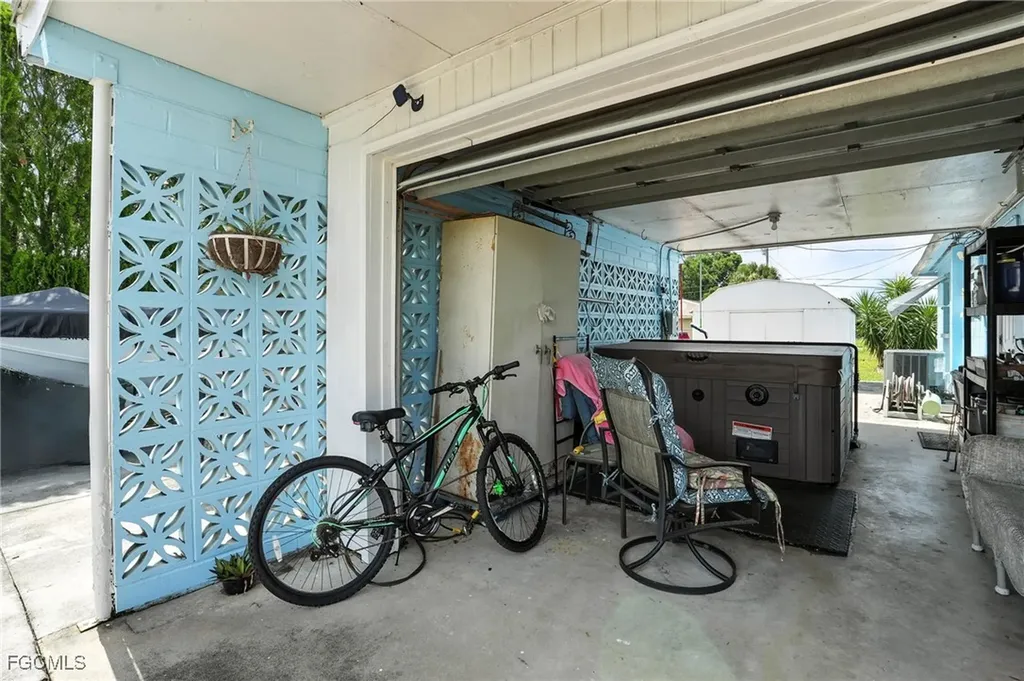 1164 Navajo Avenue Lehigh Acres FL 33974