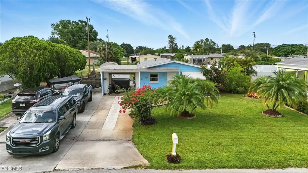 1164 Navajo Avenue Lehigh Acres FL 33974