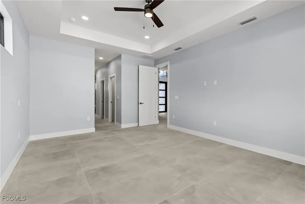 2242 NW 4th Street Cape Coral FL 33993