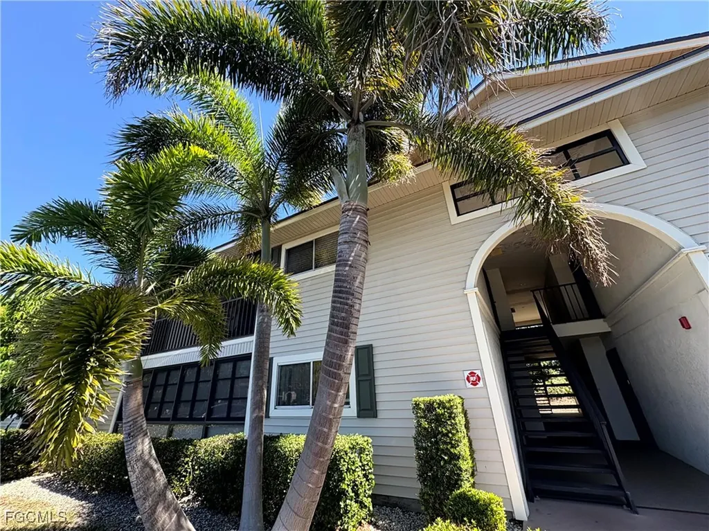 14861 Summerlin Woods Drive Fort Myers FL 33919