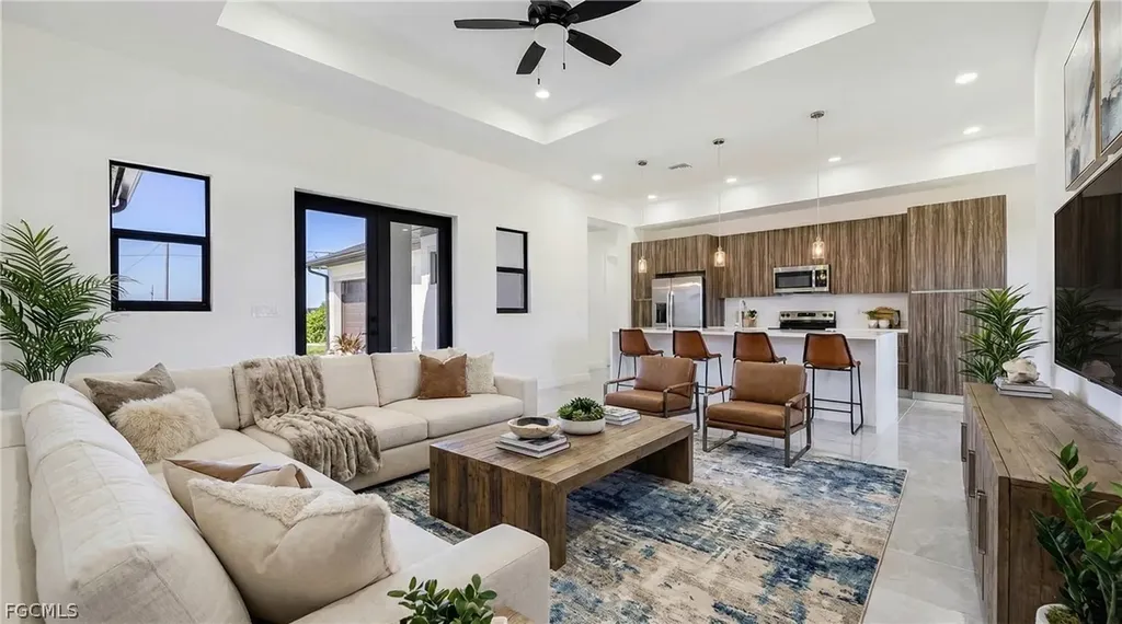 2833 NW 45th Place Cape Coral FL 33993