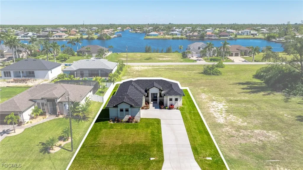 2833 NW 45th Place Cape Coral FL 33993