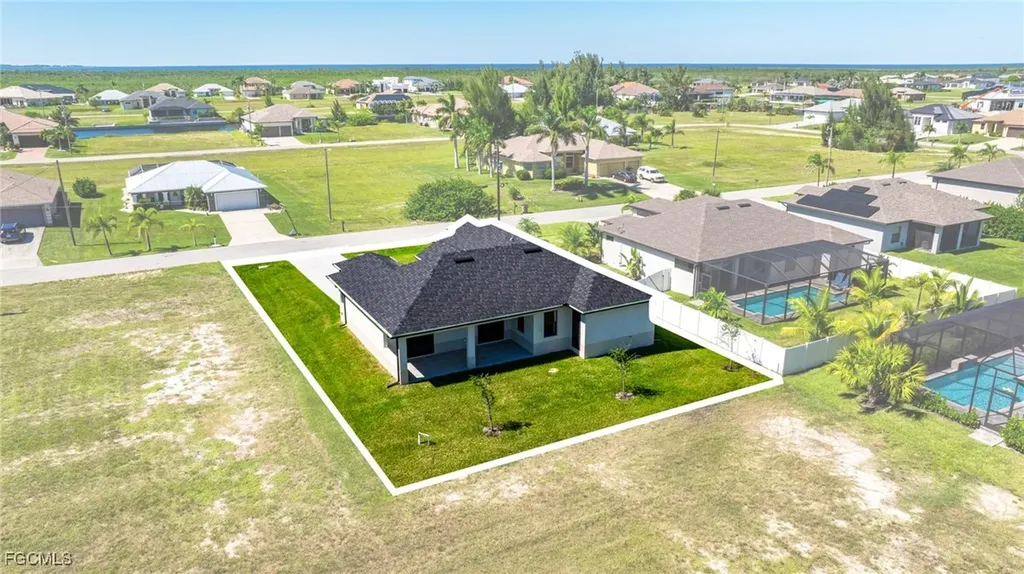 2833 NW 45th Place Cape Coral FL 33993