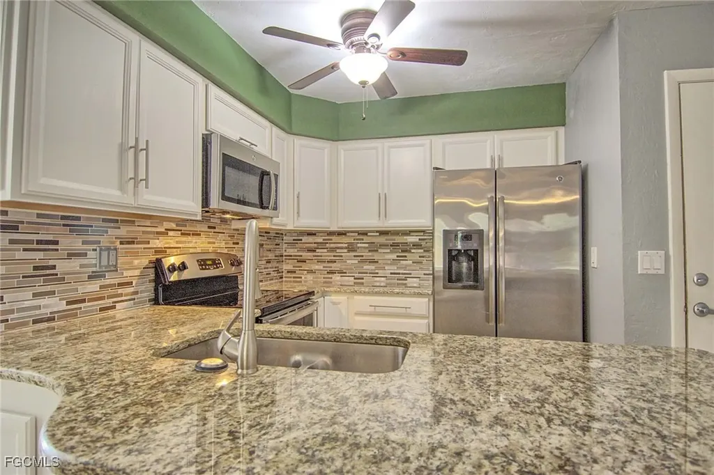 1100 Pondella Road Cape Coral FL 33909
