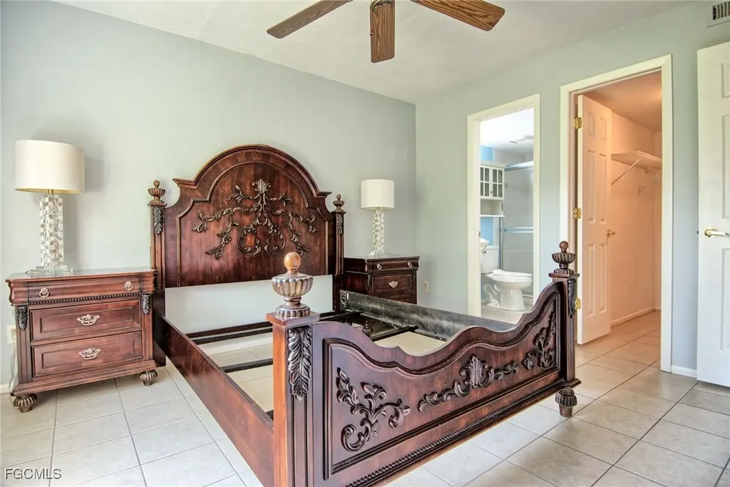 1100 Pondella Road Cape Coral FL 33909