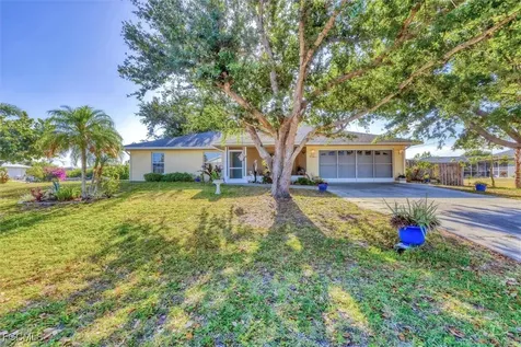 9366 Westminster Avenue Englewood FL 34224