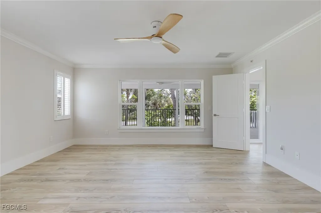 645 Oliva Street Sanibel FL 33957