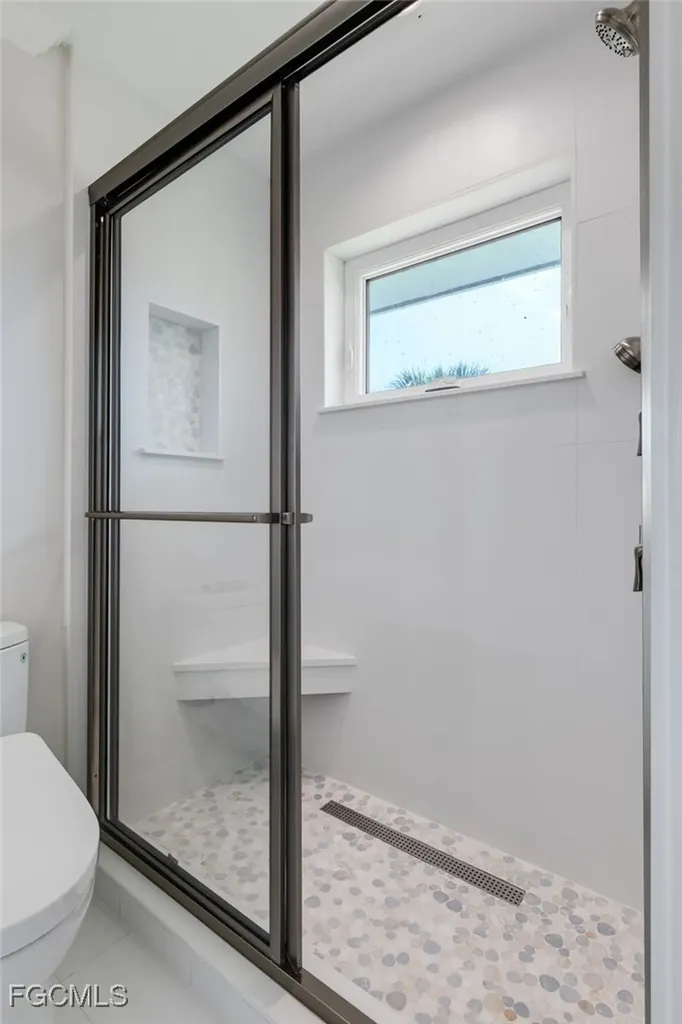 645 Oliva Street Sanibel FL 33957