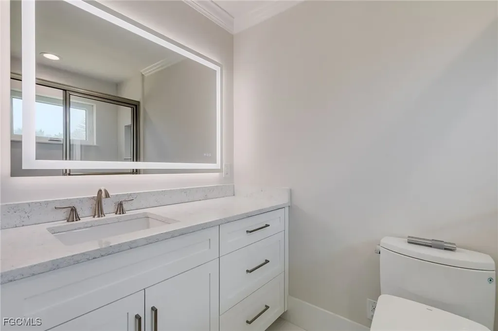 645 Oliva Street Sanibel FL 33957