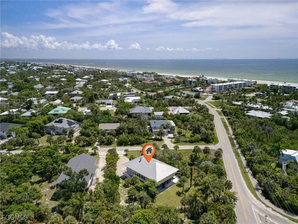 645 Oliva Street Sanibel FL 33957