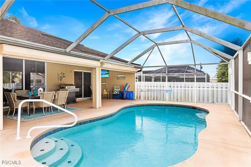 4226 SW 14th Place Cape Coral FL 33914