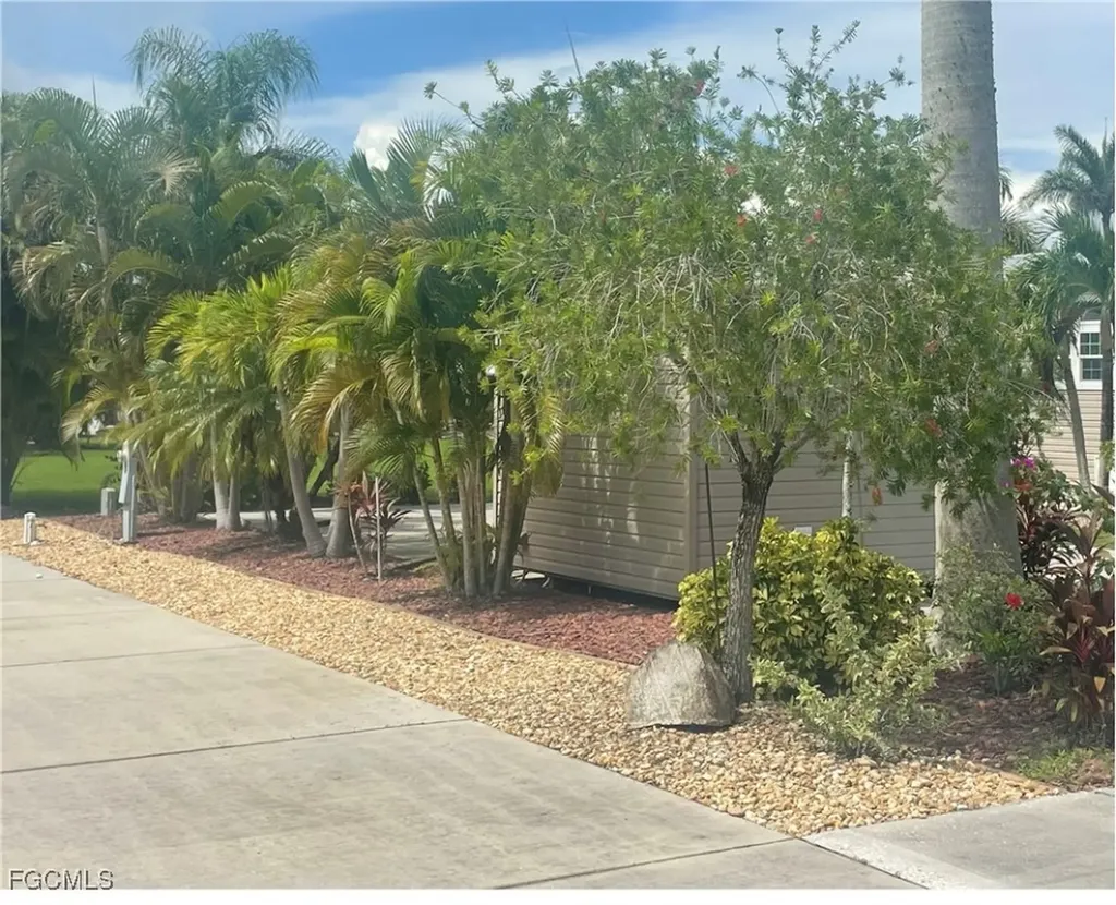 5509 Cypress Trail Resort Circle Fort Myers FL 33905