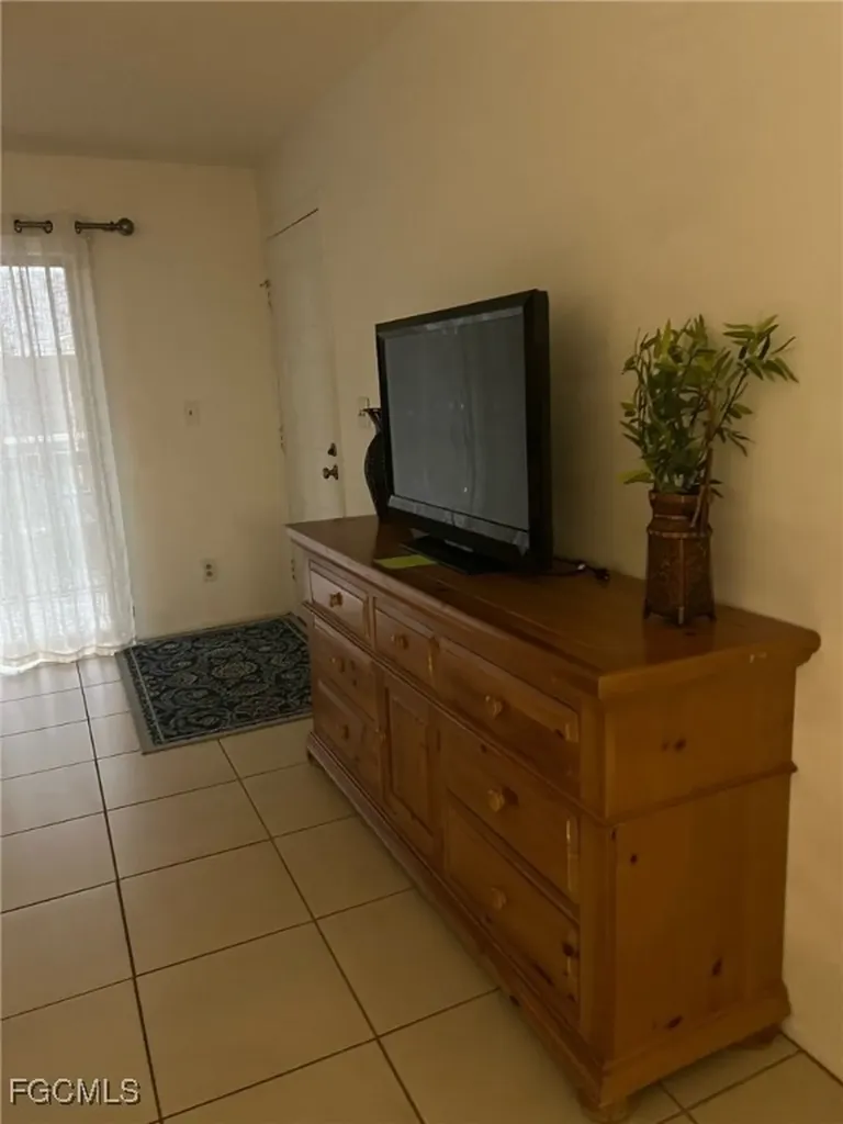 5331 Summerlin Road Fort Myers FL 33919