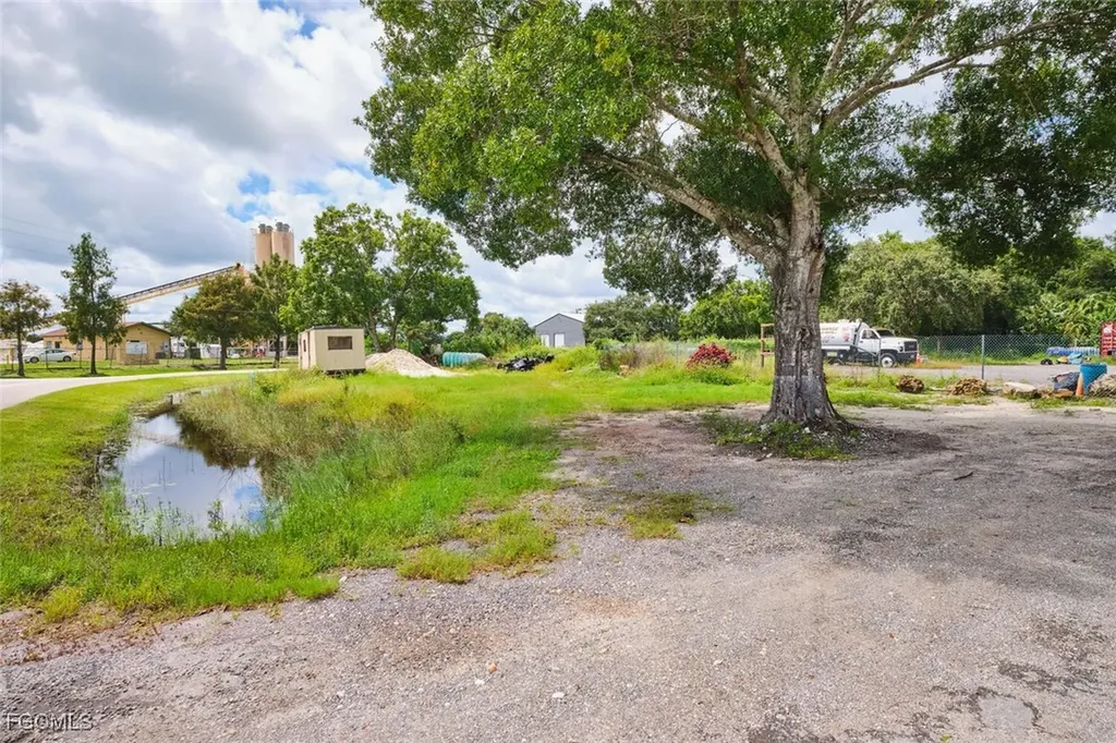 400 S Industrial Loop Labelle FL 33935