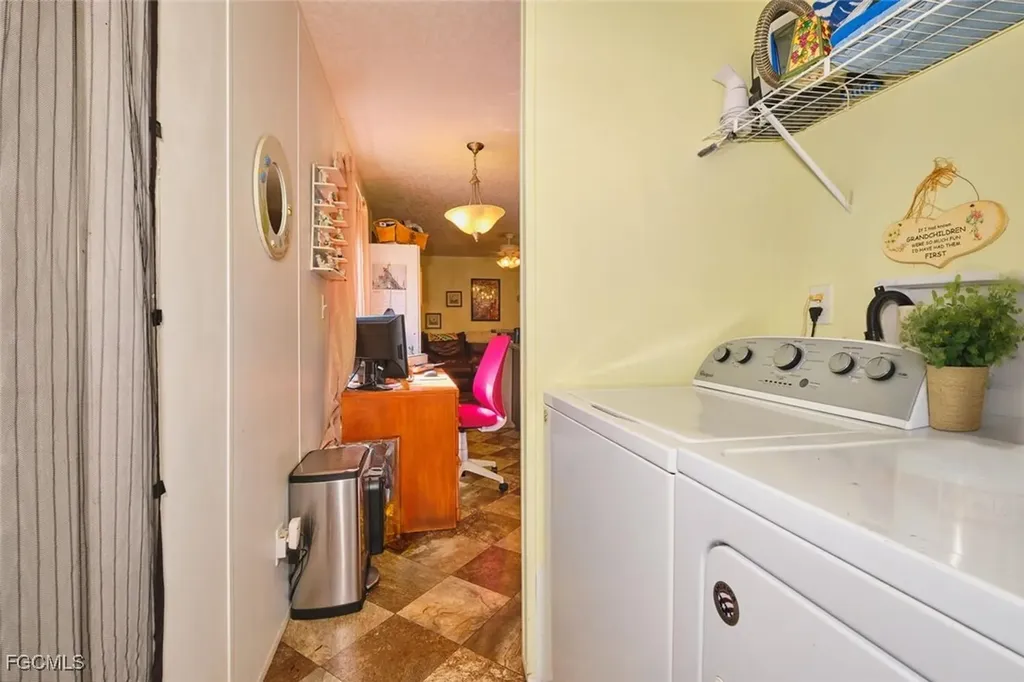 1106 Charles Street Moore Haven FL 33471