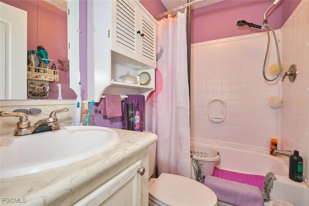 1106 Charles Street Moore Haven FL 33471