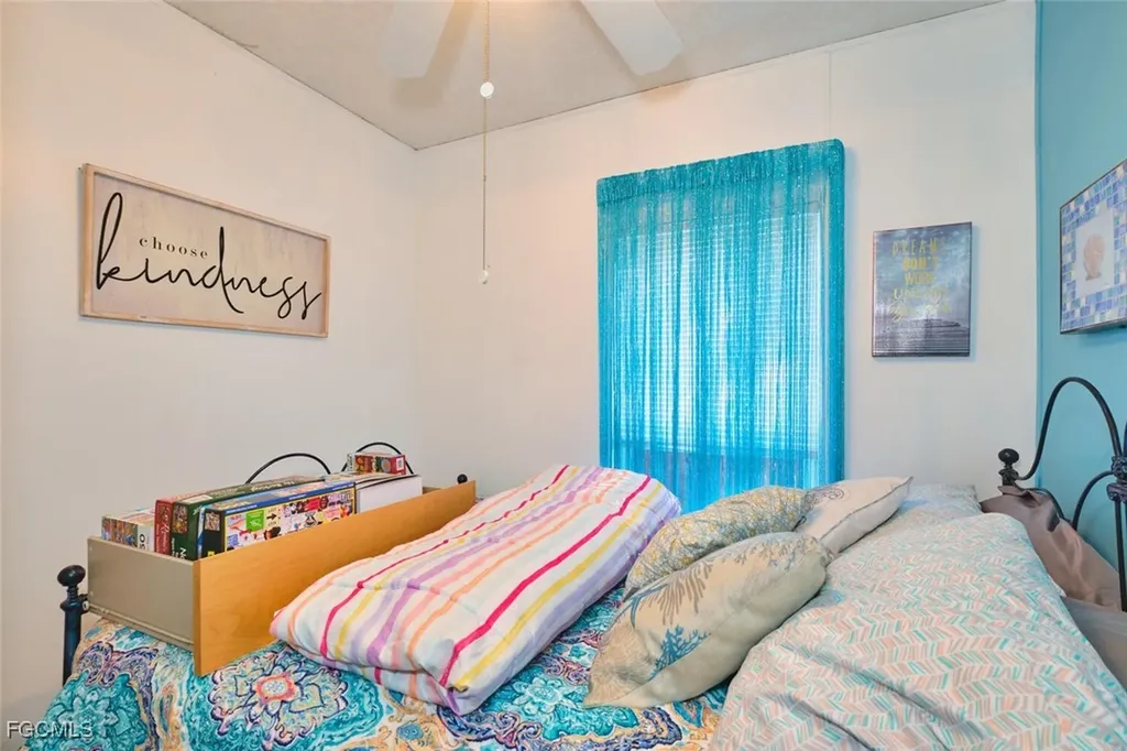 1106 Charles Street Moore Haven FL 33471