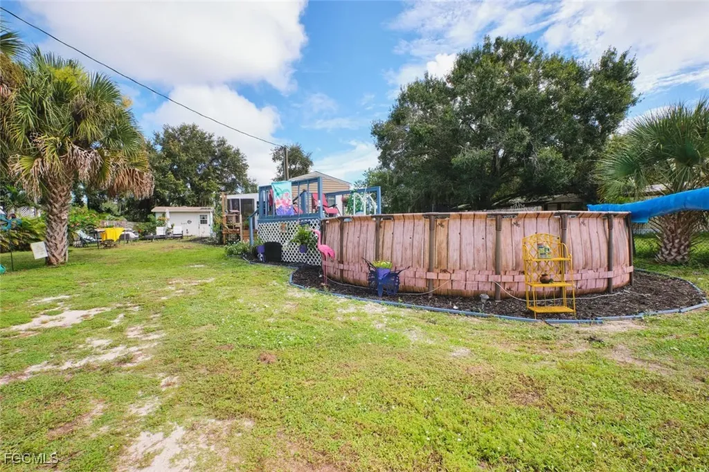 1106 Charles Street Moore Haven FL 33471