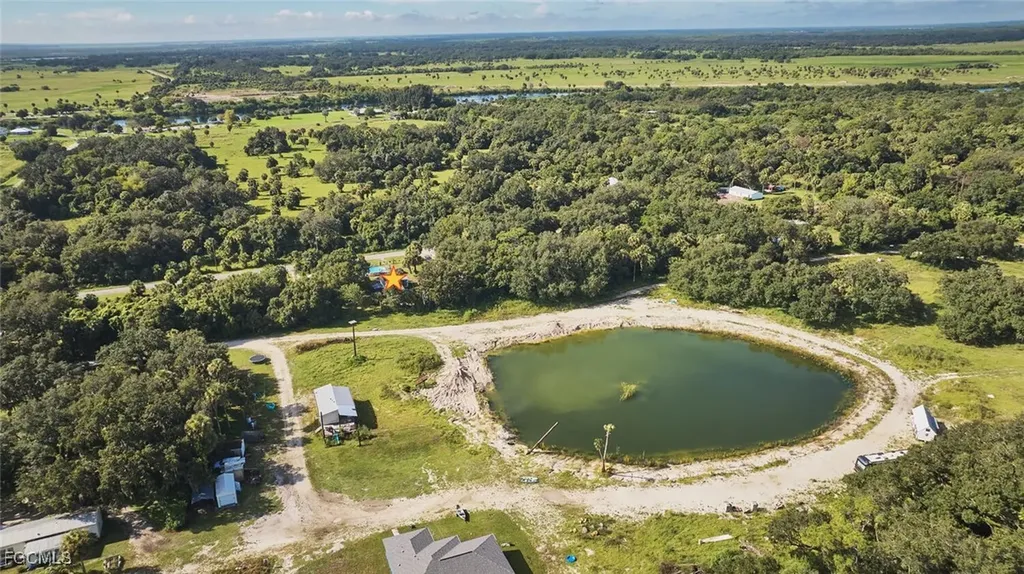 1106 Charles Street Moore Haven FL 33471