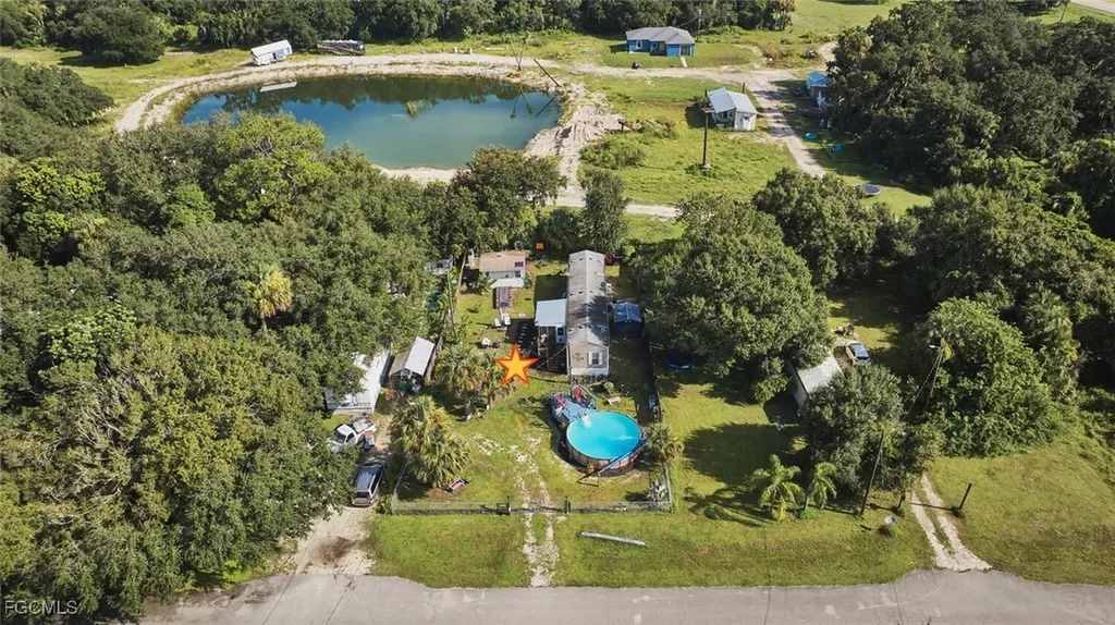 1106 Charles Street Moore Haven FL 33471