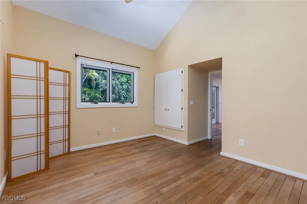 1345 Junonia Street Sanibel FL 33957