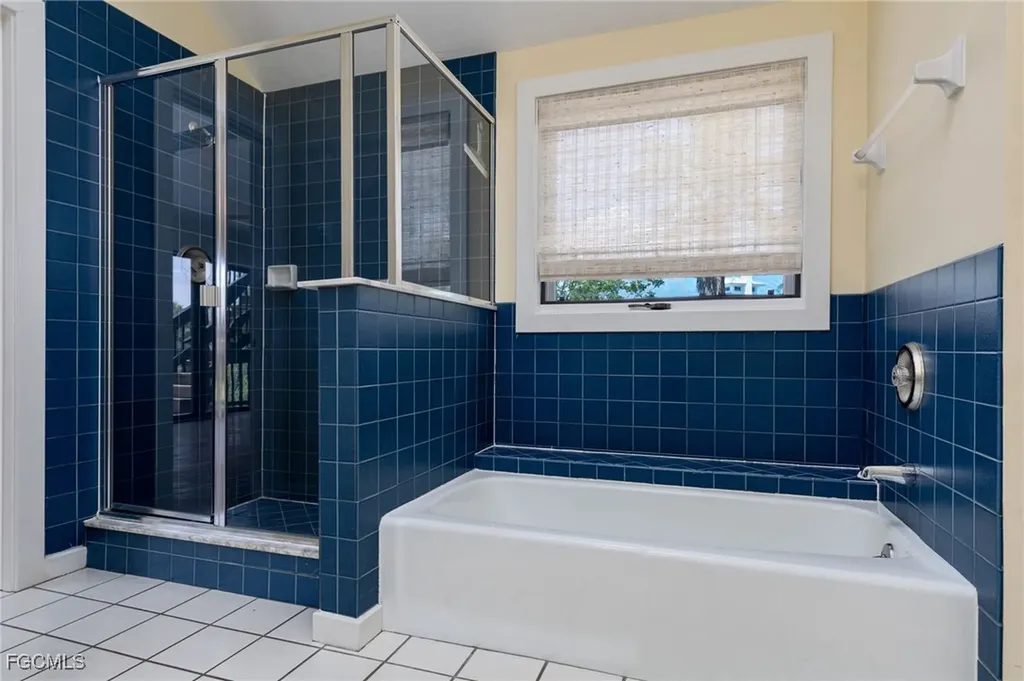 1345 Junonia Street Sanibel FL 33957