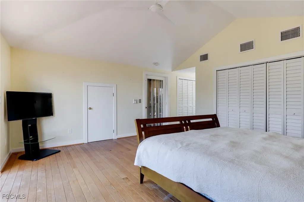 1345 Junonia Street Sanibel FL 33957