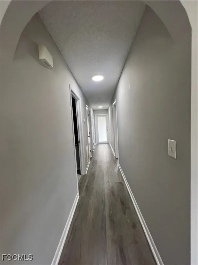 639 SE 13th Avenue Cape Coral FL 33990