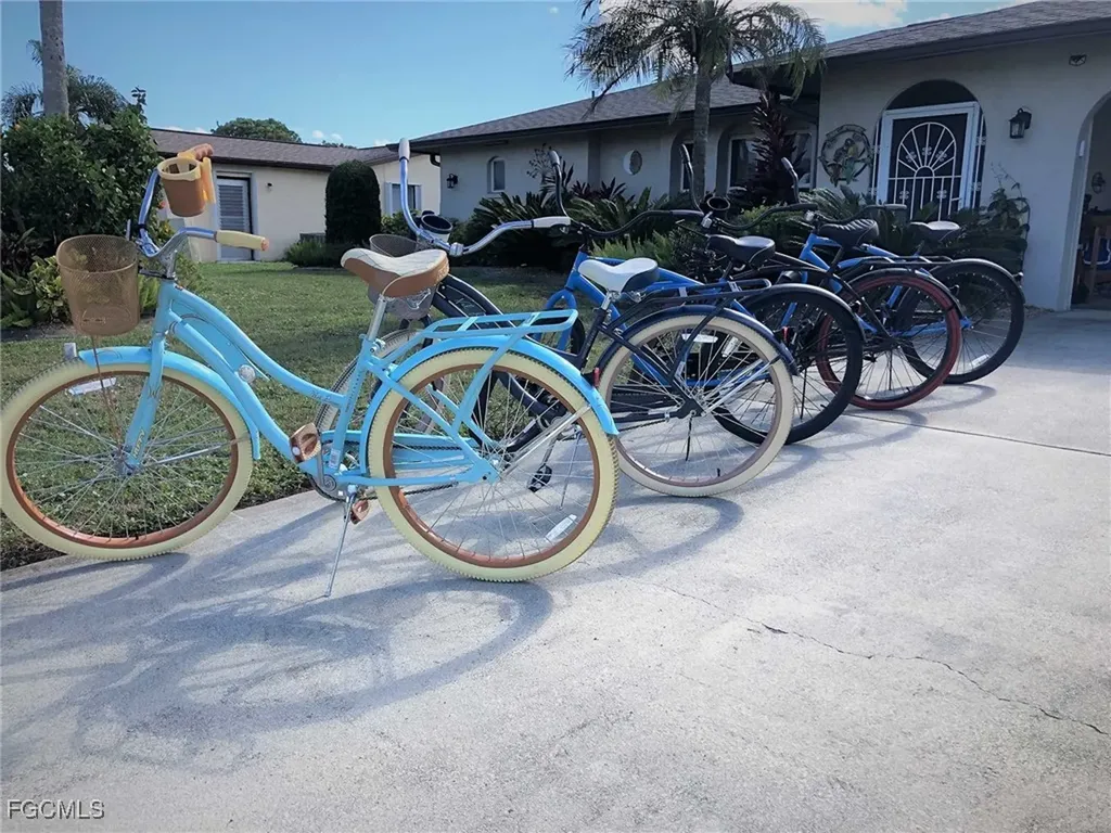 1426 SE 34th Terrace Cape Coral FL 33904