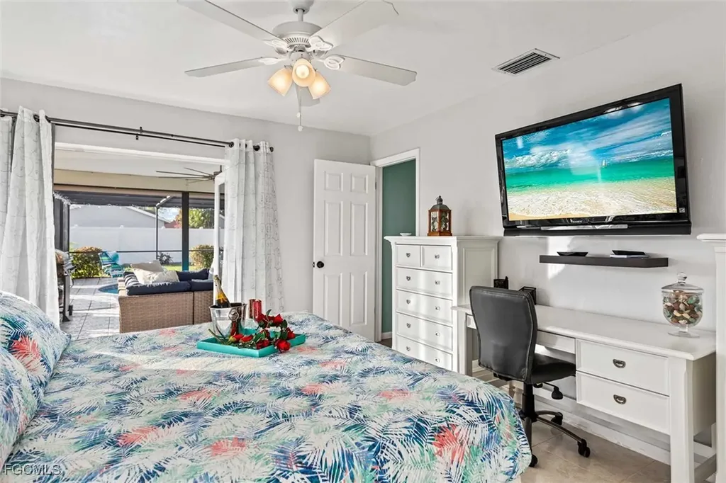 1426 SE 34th Terrace Cape Coral FL 33904