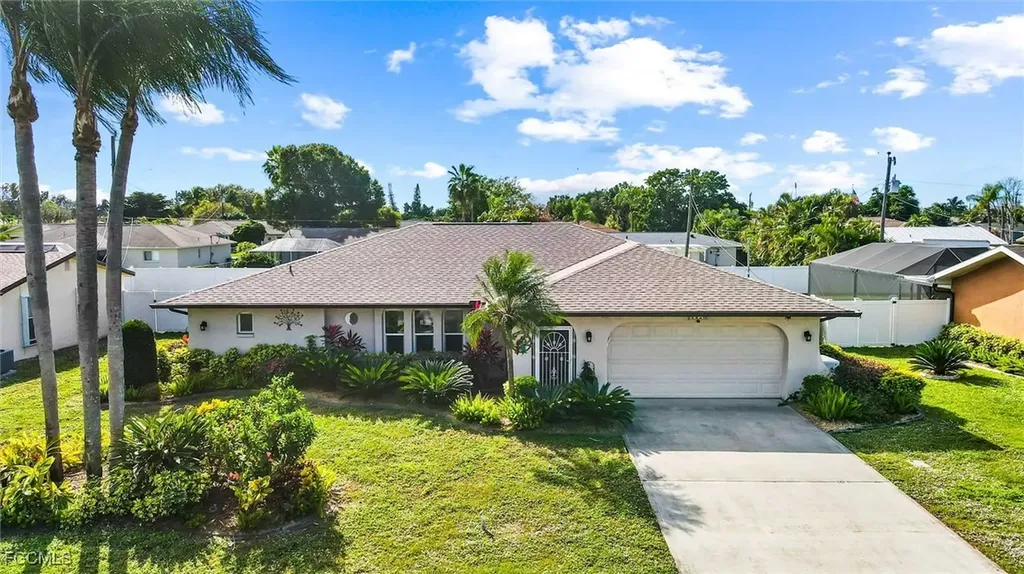 1426 SE 34th Terrace Cape Coral FL 33904