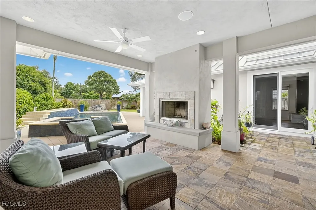 1321 Hanton Avenue Fort Myers FL 33901