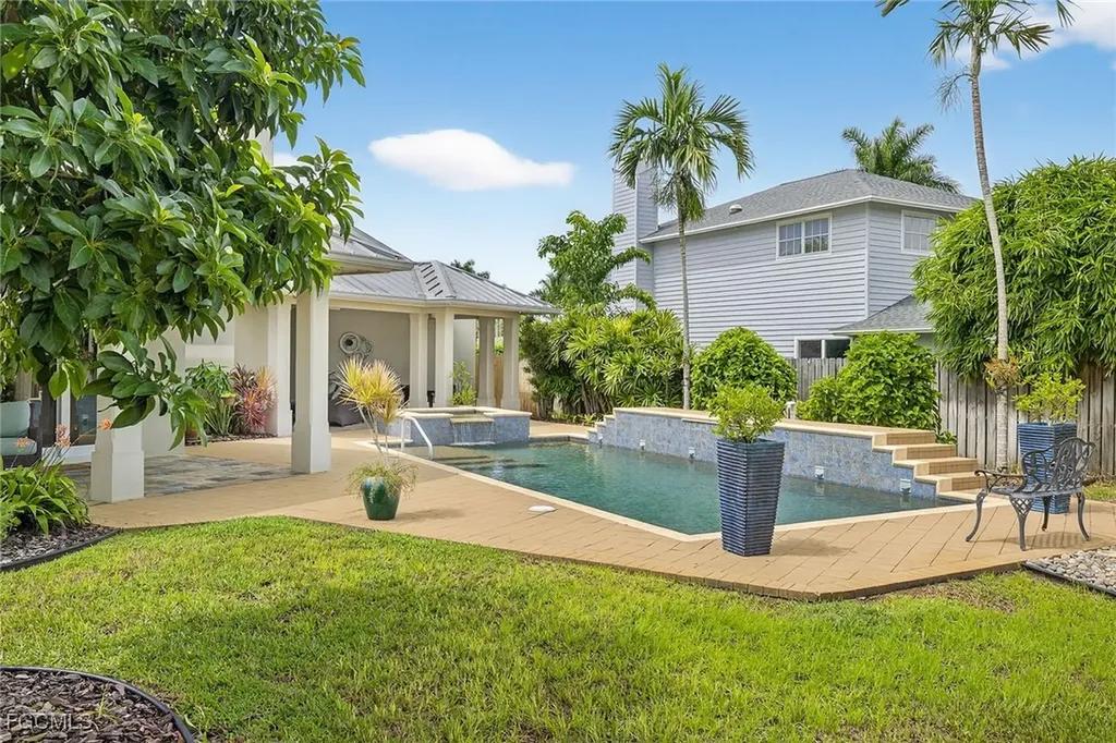 1321 Hanton Avenue Fort Myers FL 33901